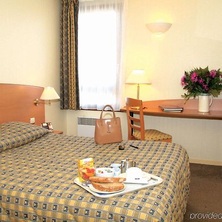 Comfort Hotel Chartres Chambre photo